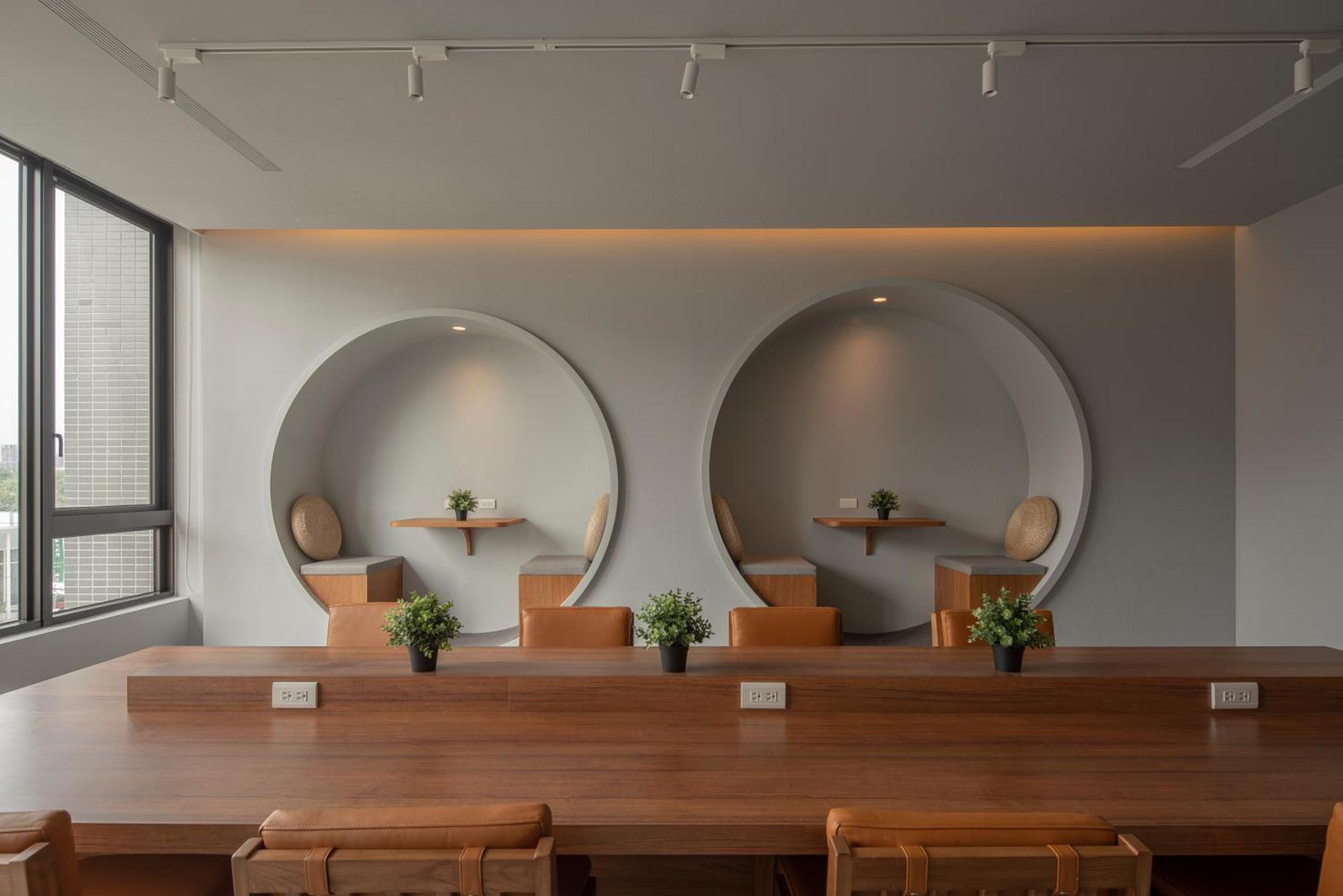In Joy Hotel Taichung Exterior photo